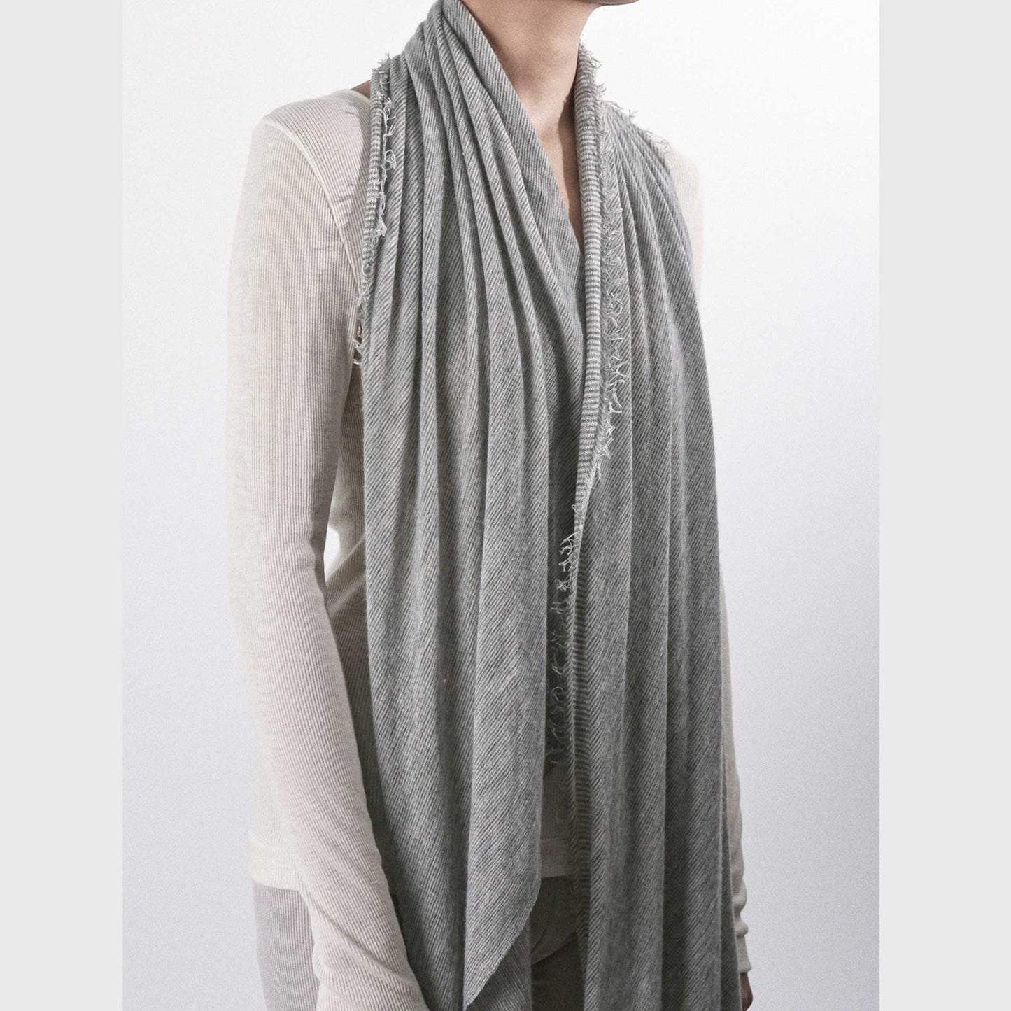 G-01 LOVE Heather Grey x Milk