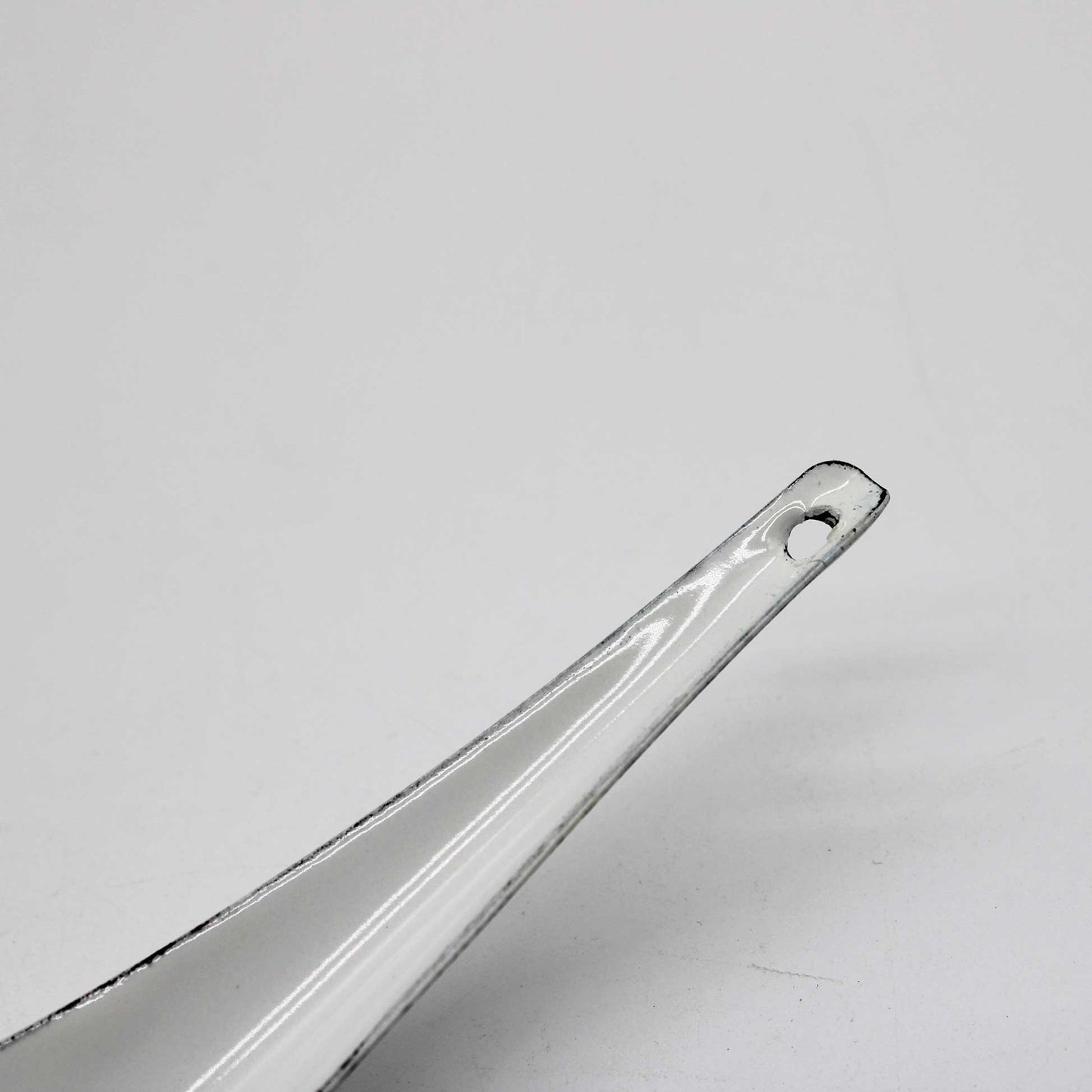 Enamel Renget White