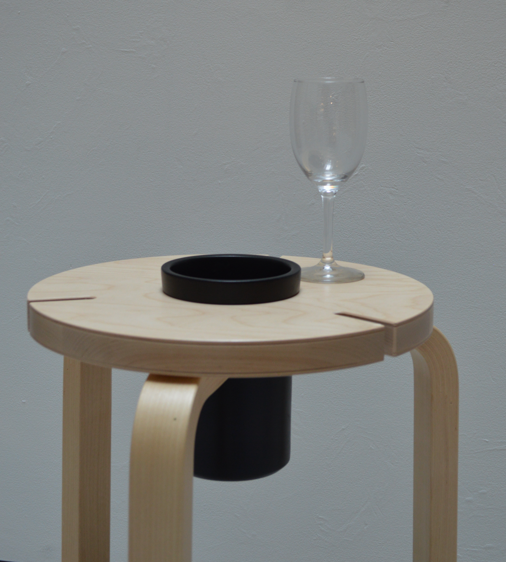 Hackability of the Stool_NO.83 WINE RACK
