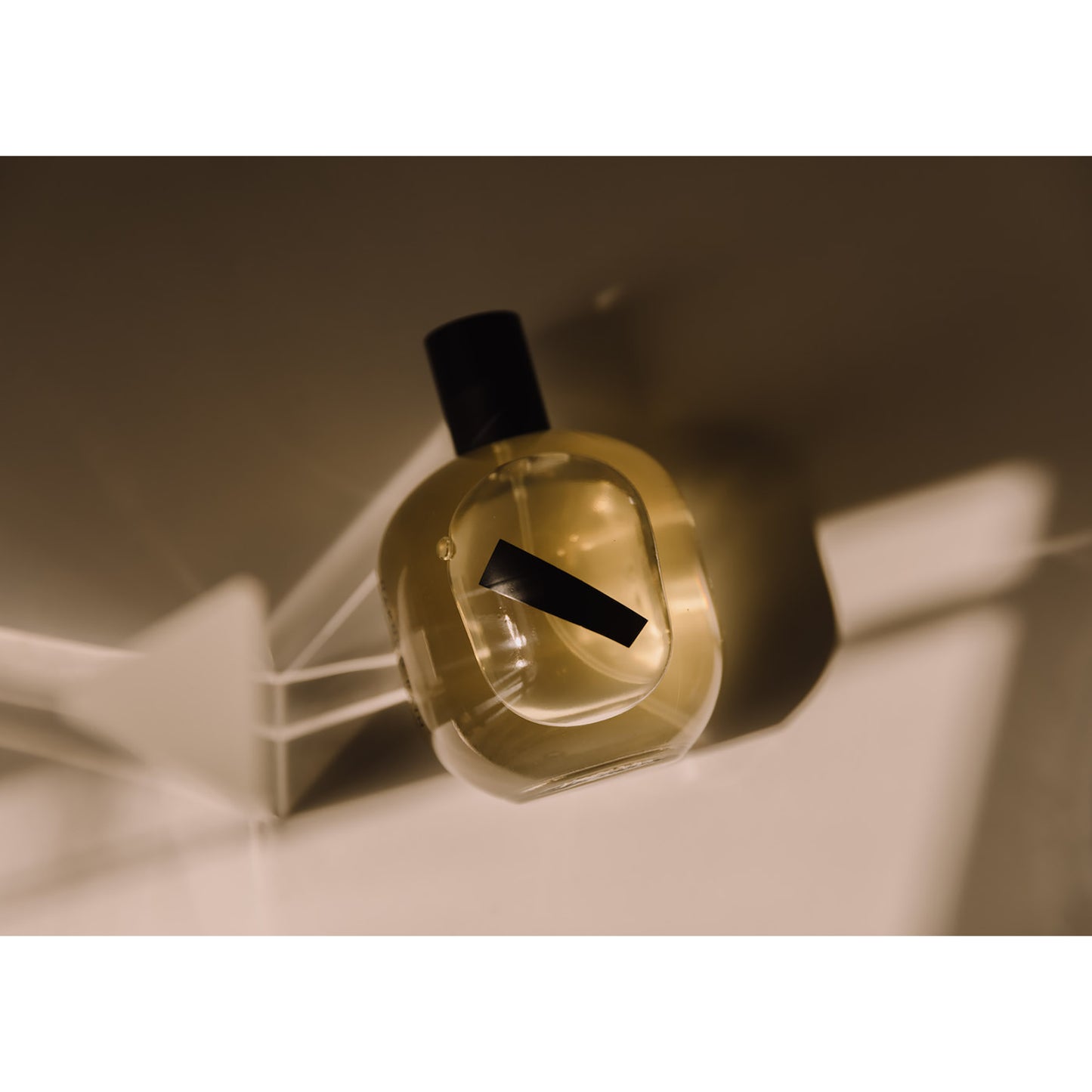 RAIN Botanical Room Perfume