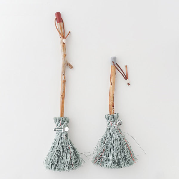 Driftwood and Rope Broom GRAY
