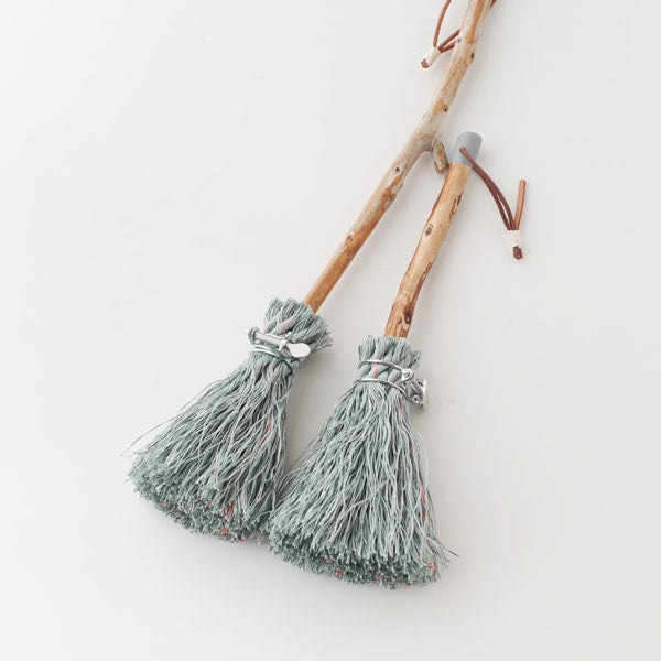 Driftwood and Rope Broom GRAY