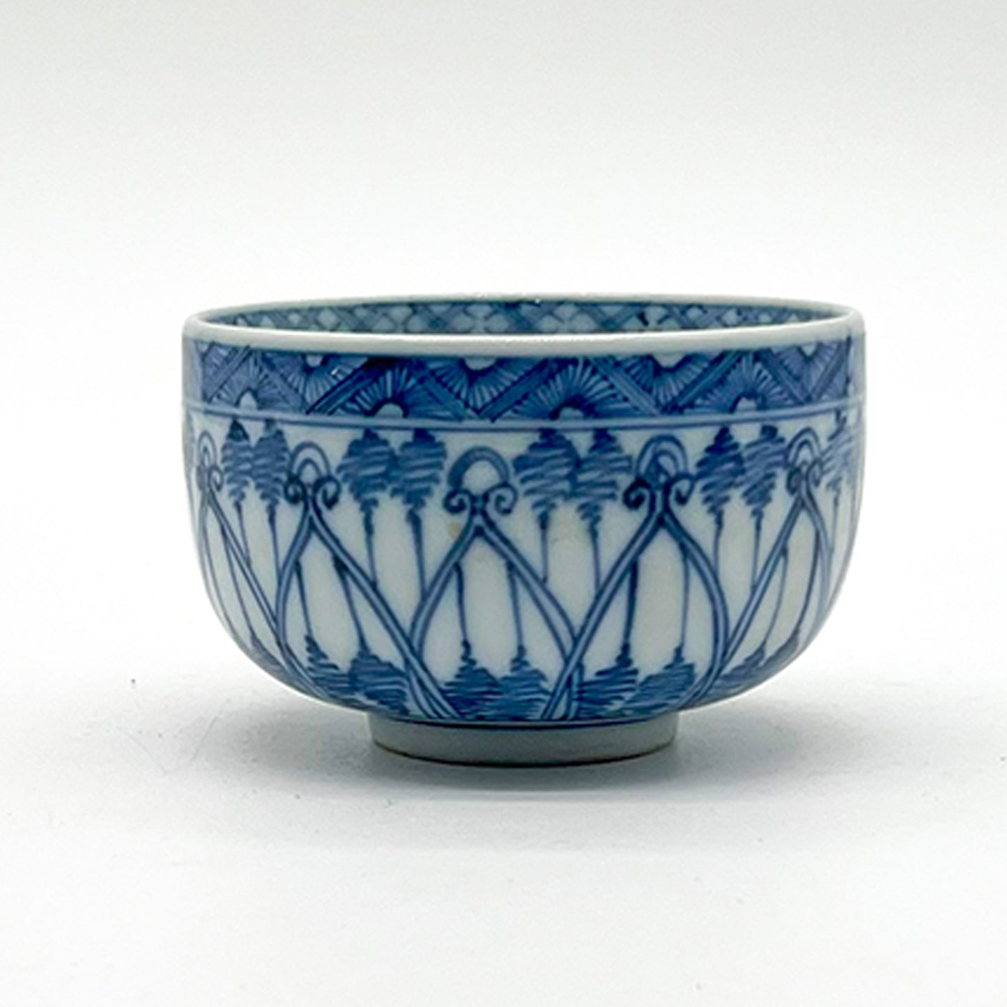 ANTIQUES Tea cup 55A