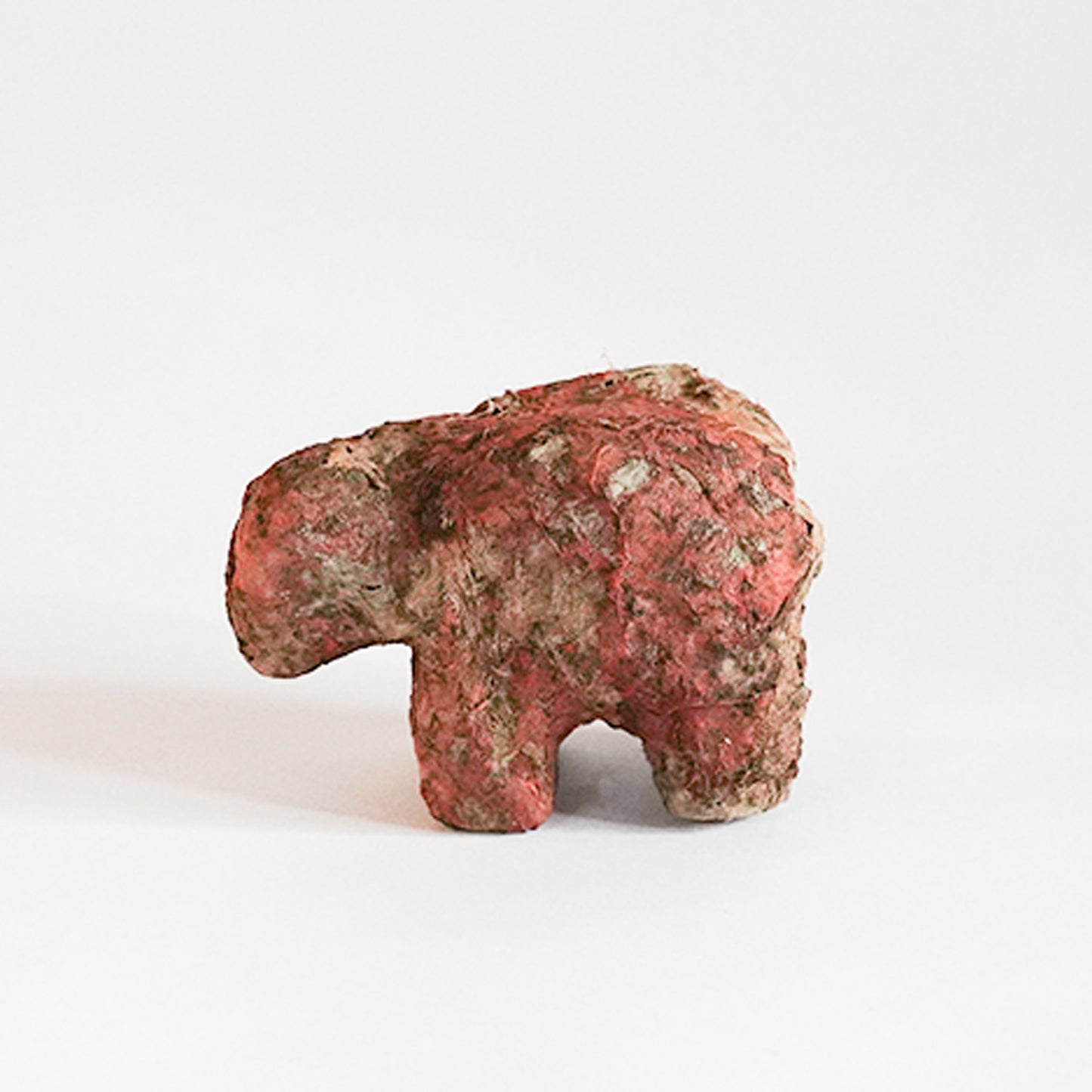 Art object GROUNDING ANIMAL S size #1_TAMAKOYAMADA
