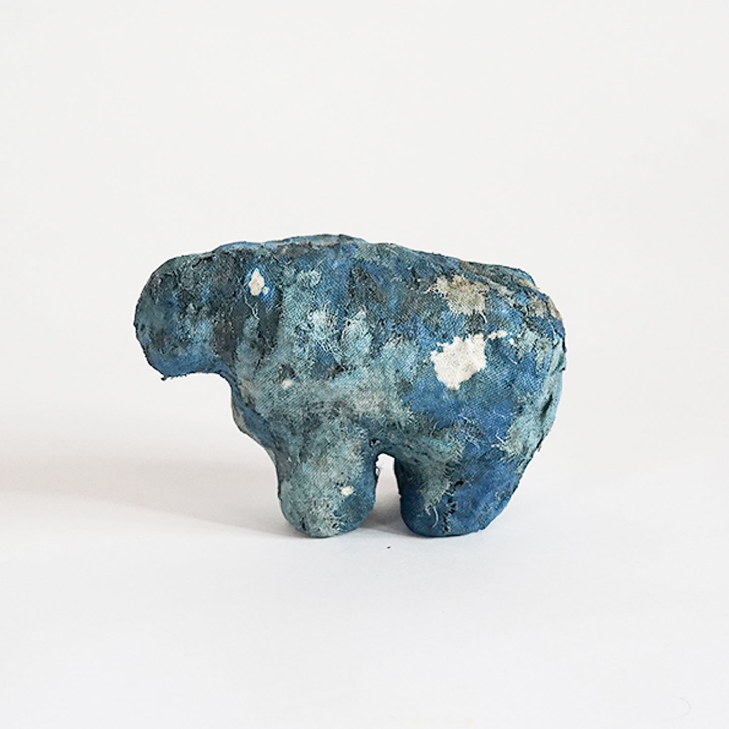 Art object GROUNDING ANIMAL S size #2_TAMAKOYAMADA