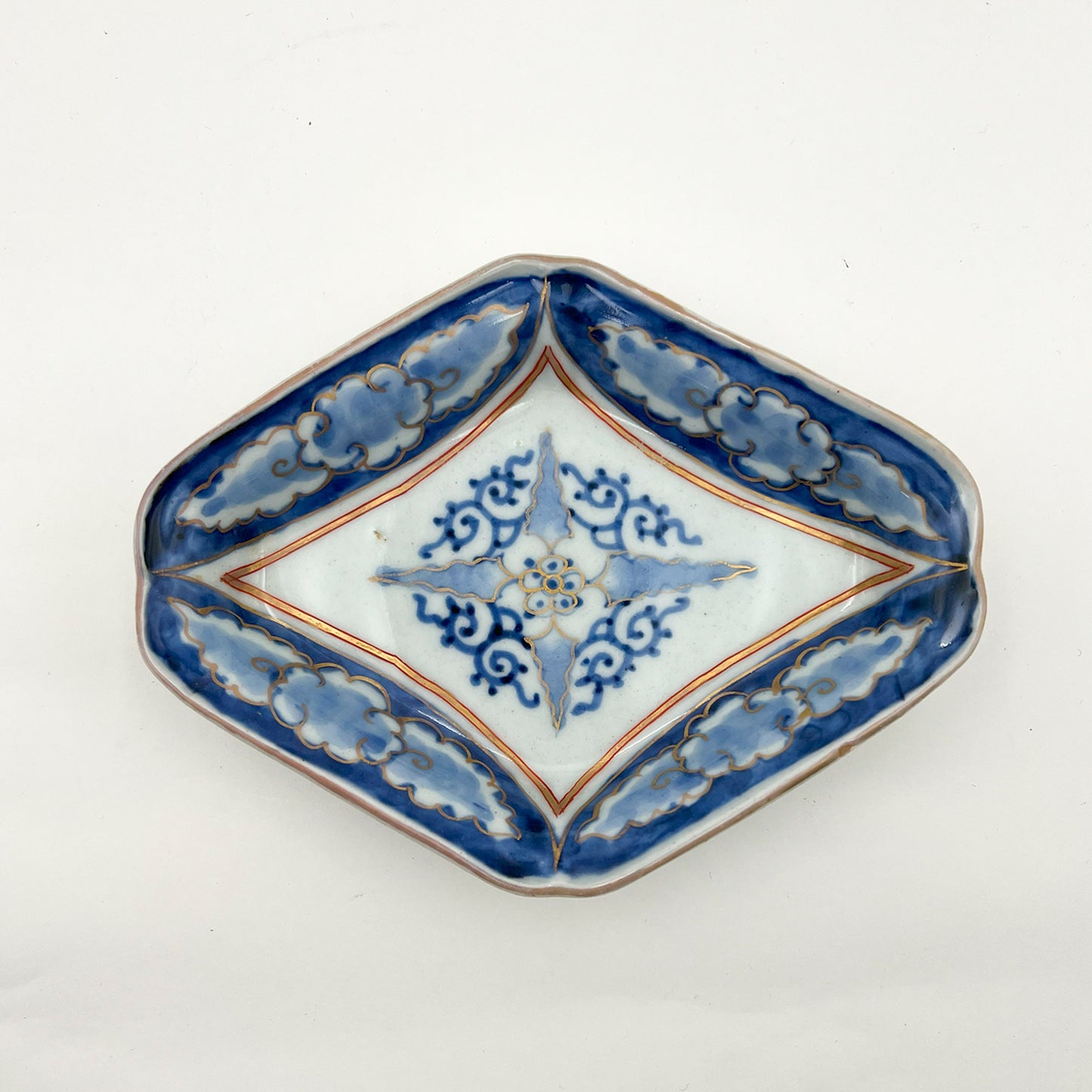 VINTAGE Rhombus Plate