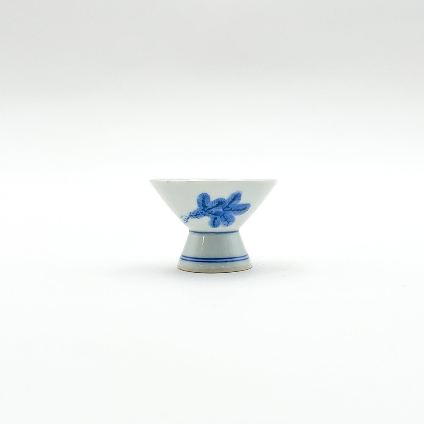 VINTAGE Pedestal Sake Cup A