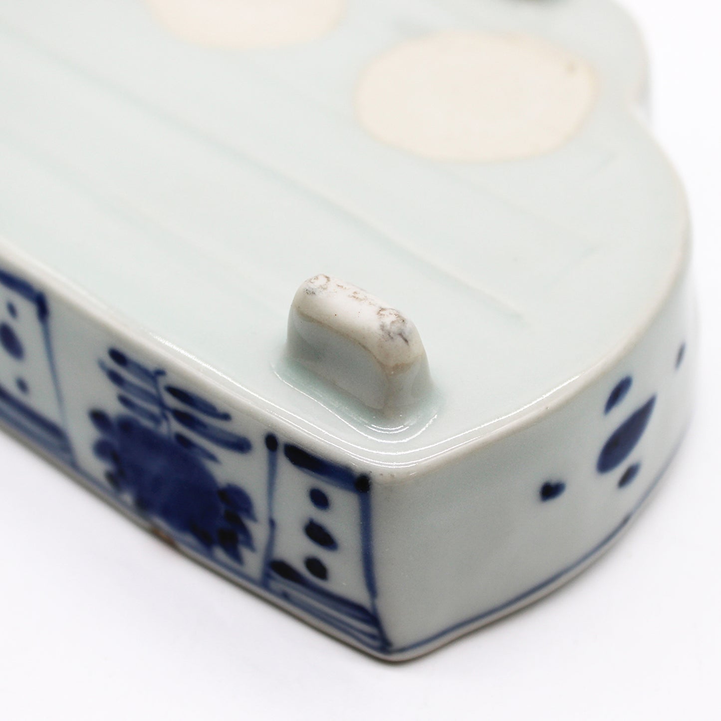 ANTIQUES Flat Dish