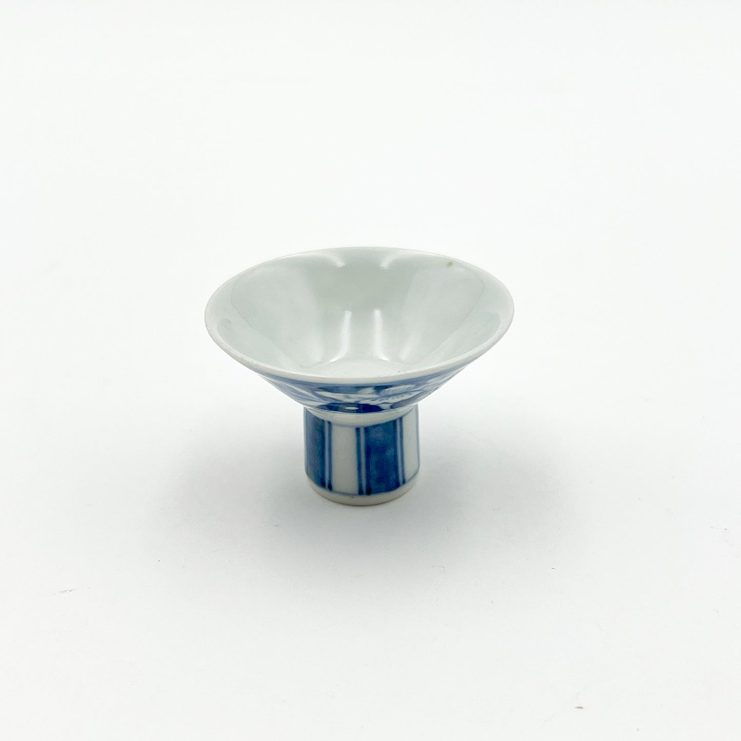 VINTAGE Pedestal Sake Cup B