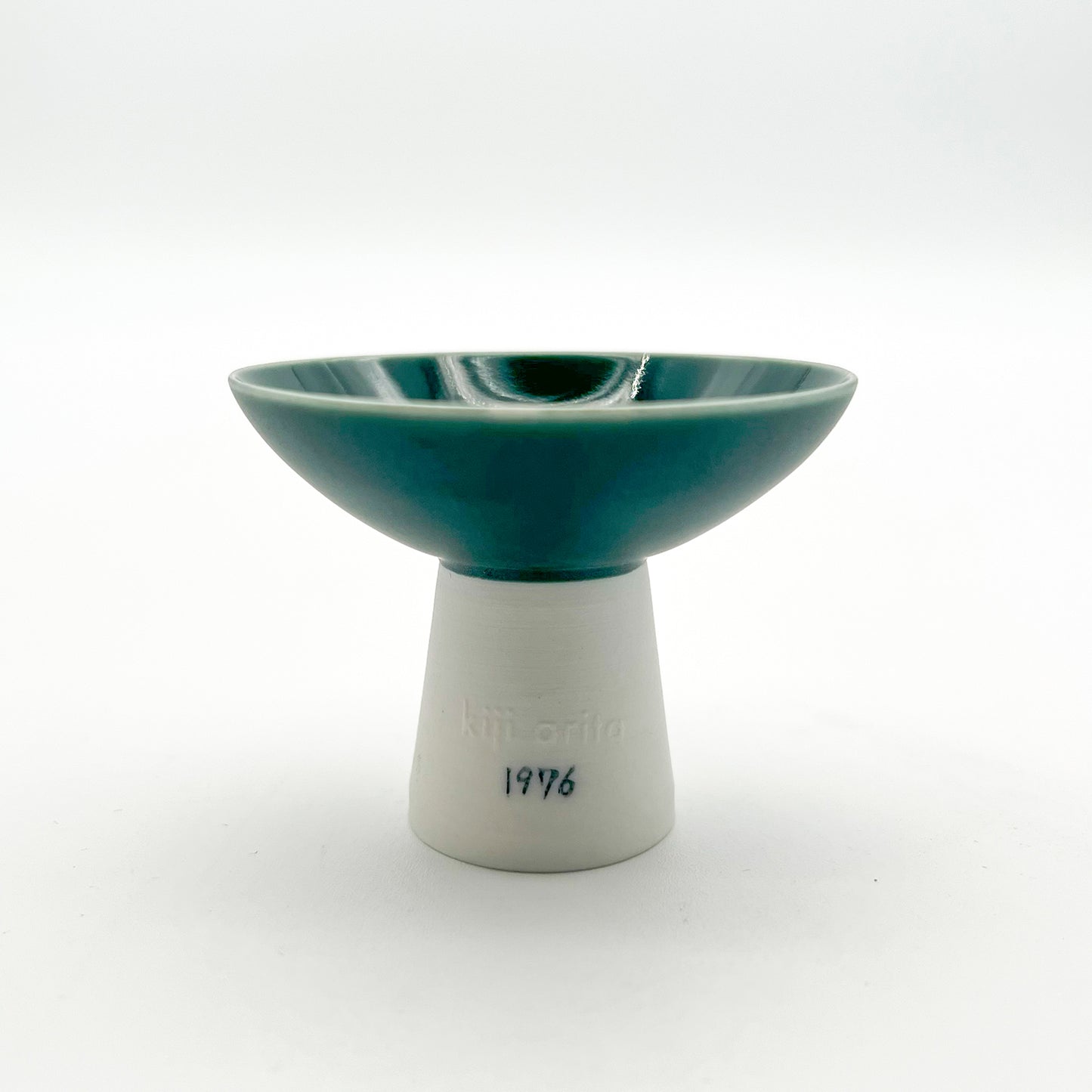 Sake cup wide 1976