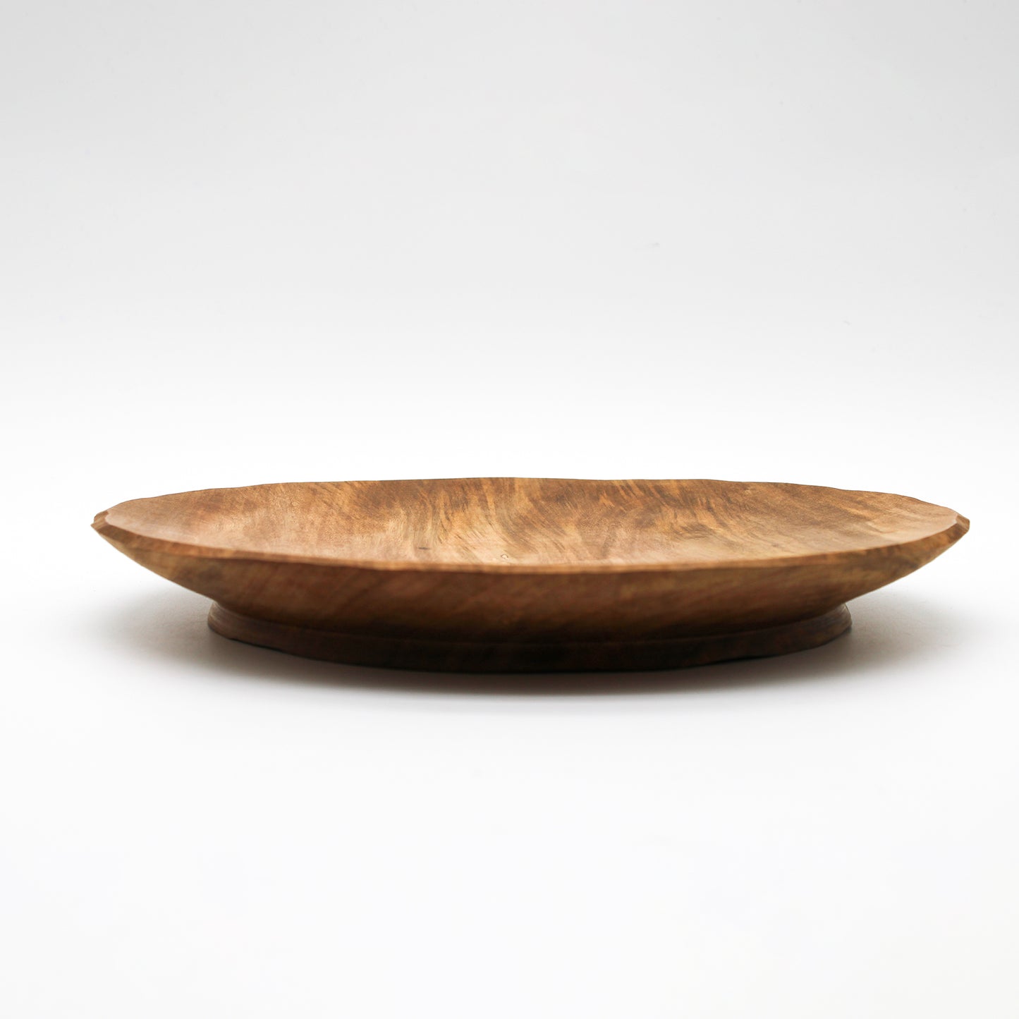Pedestal Large Plate_Yuriko Nishiishigaki