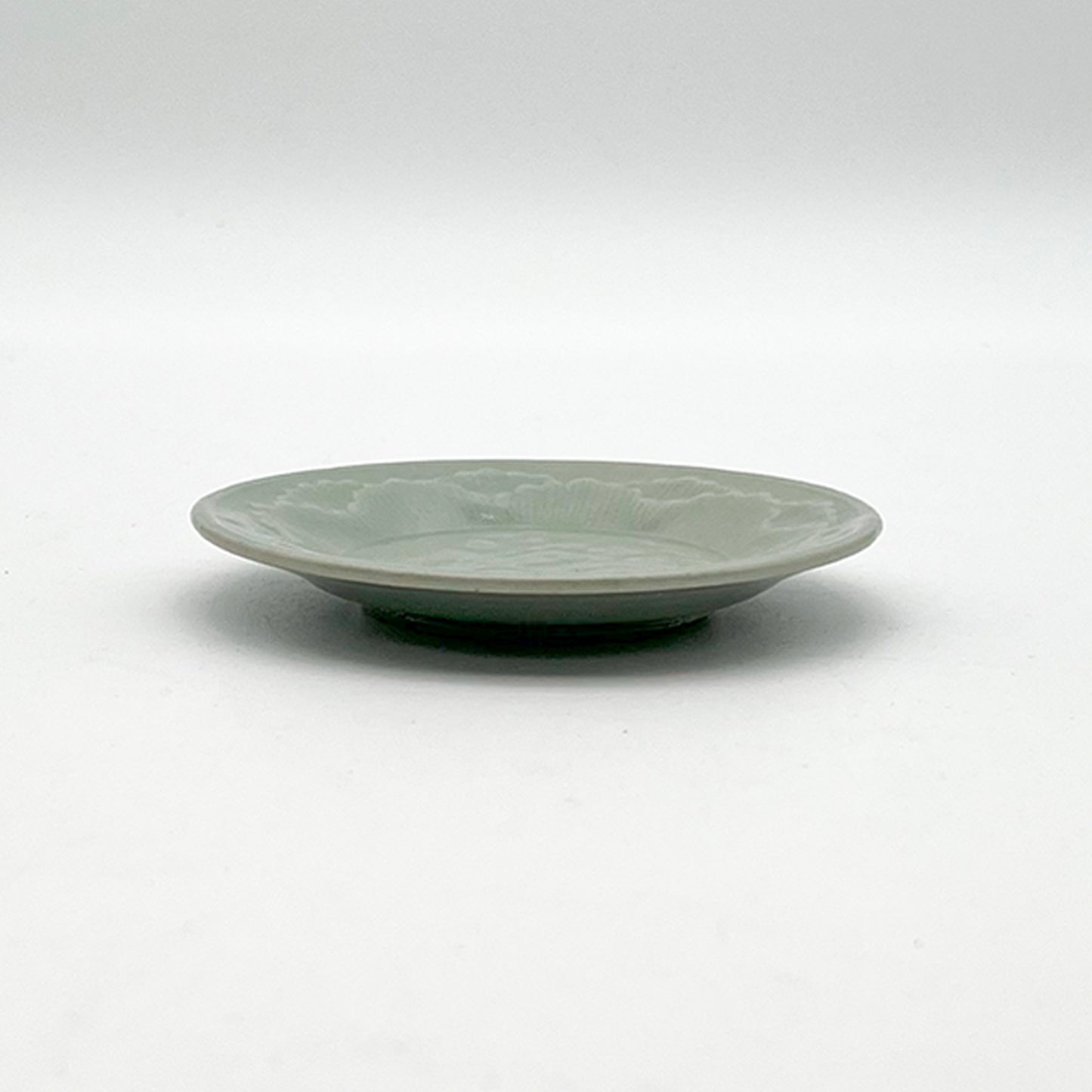 Celadon Rabbit Plate_Fumihiro Tamura