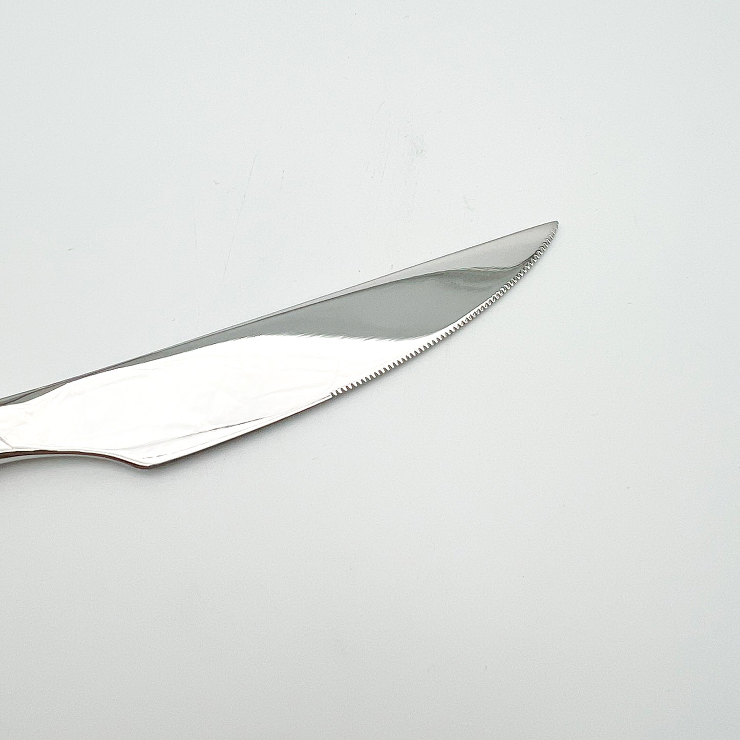 SYMPHONY Table Knife