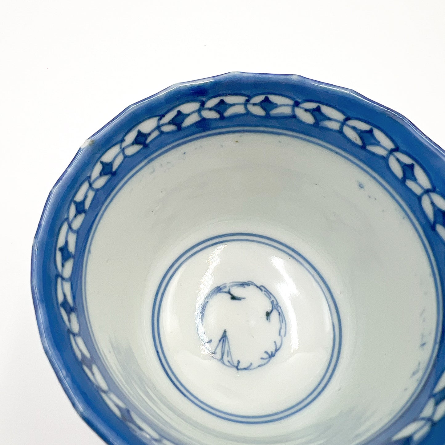 VINTAGE Tea Cup A