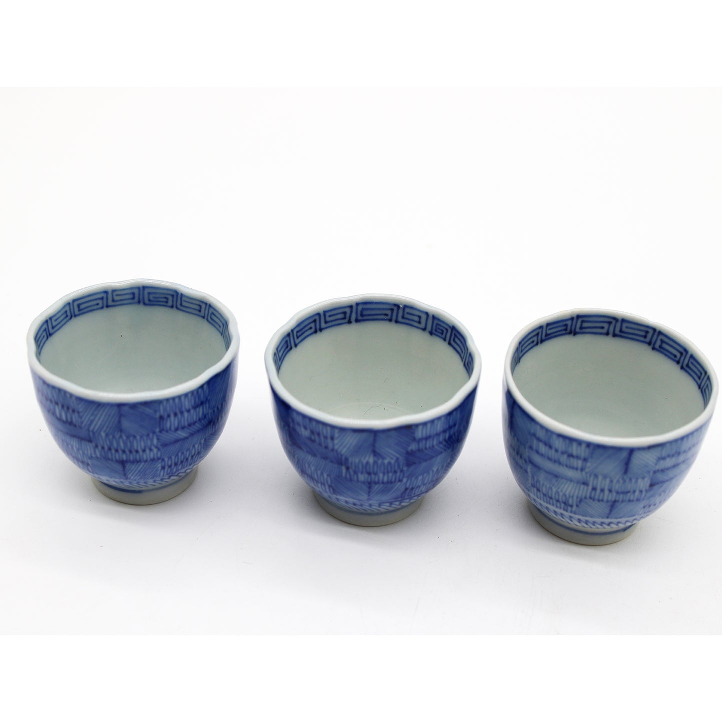 ANTIQUES Small Cup 55A