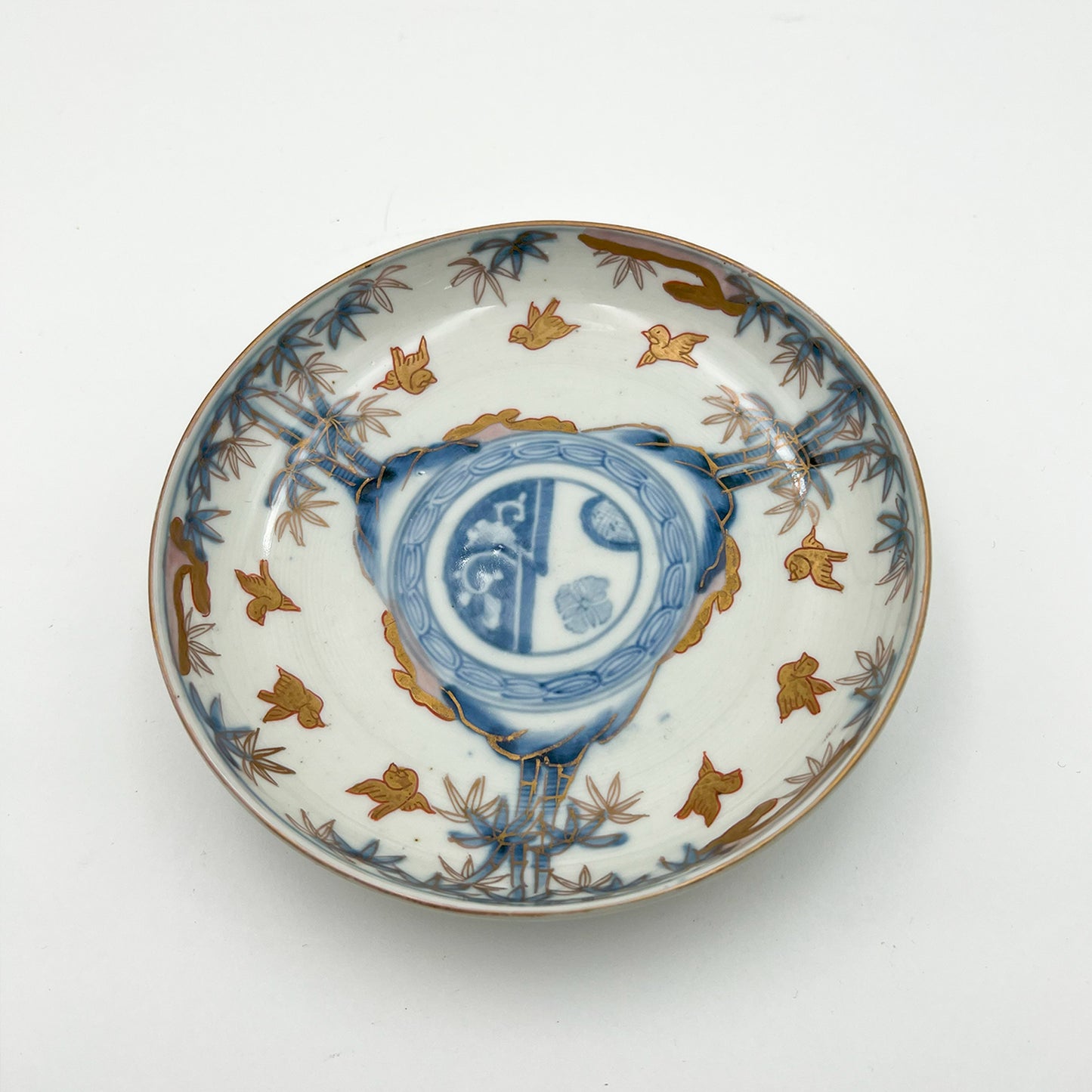 VINTAGE Medium Plate C