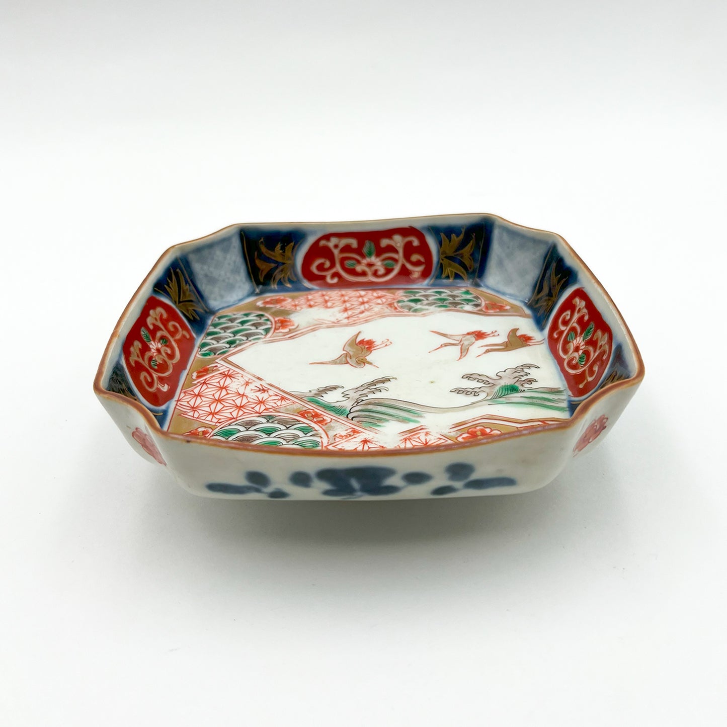VINTAGE Medium Plate B