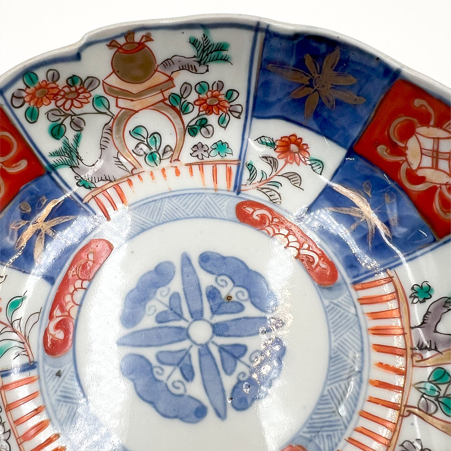 VINTAGE Medium Plate F