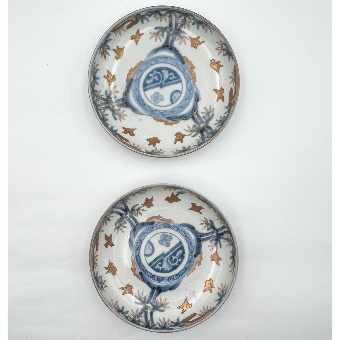 VINTAGE Medium Plate C