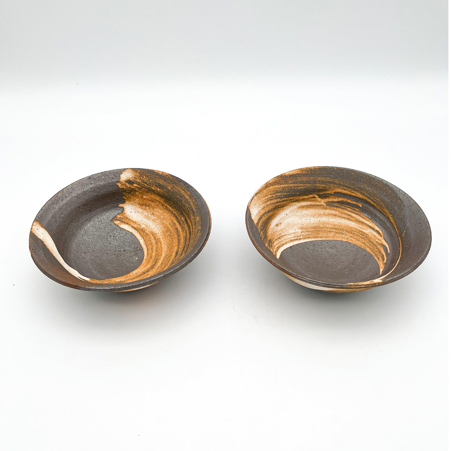 Carbonized Shallow Bowl_Aki Tamiya