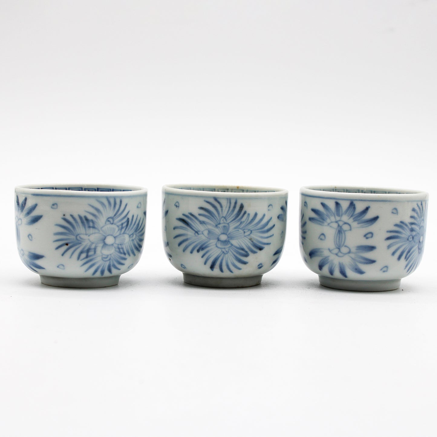 VINTAGE Sake cup 55B