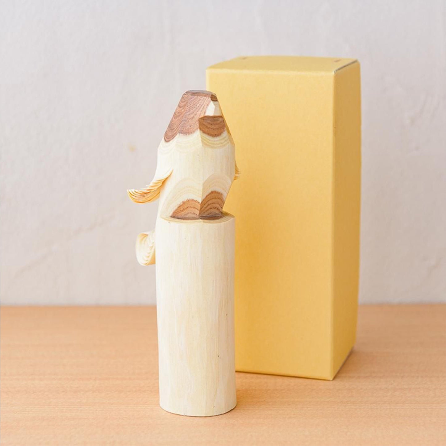 Single-cut wood carving hawk