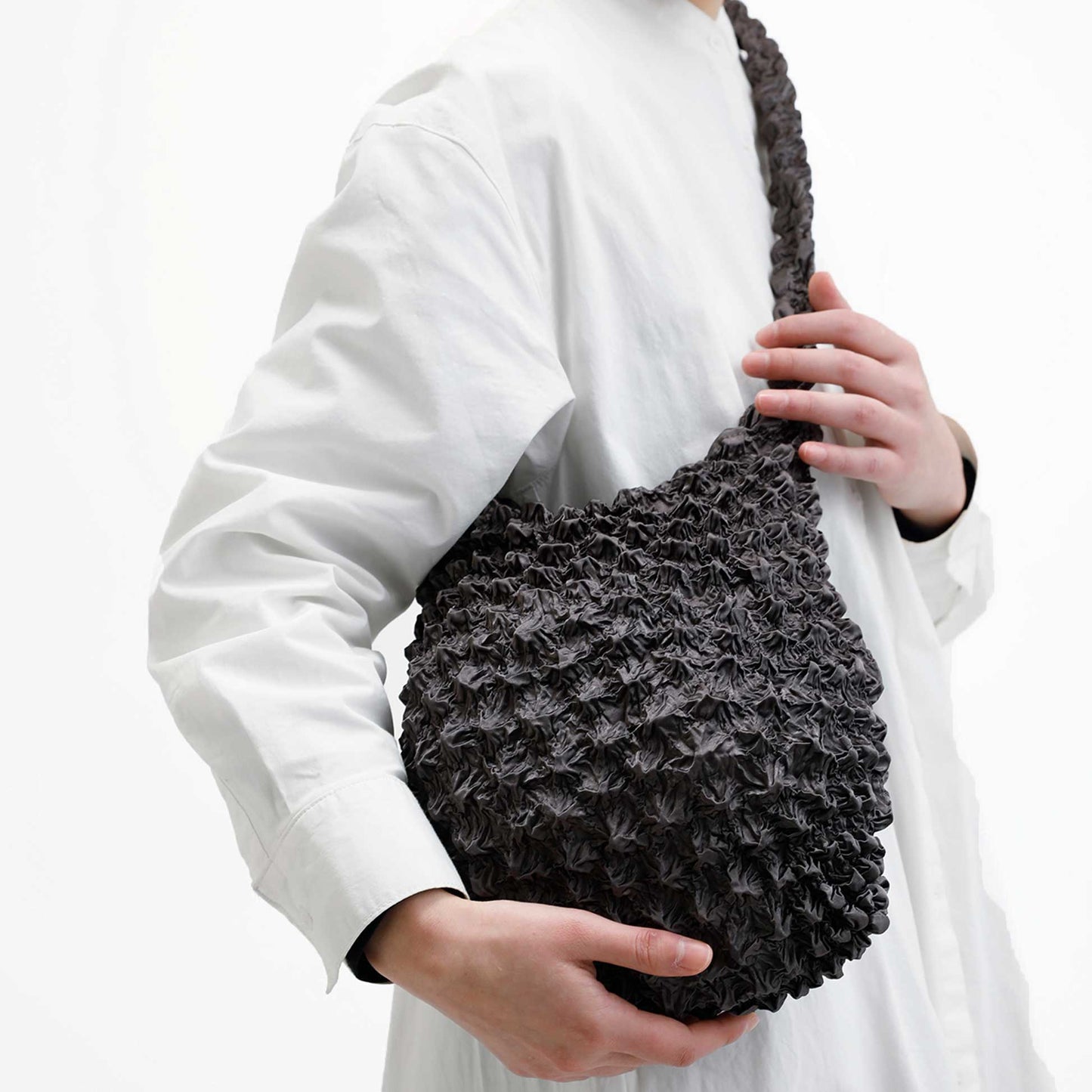 SHIBORI BAG Crossbody Bag CHACOAL