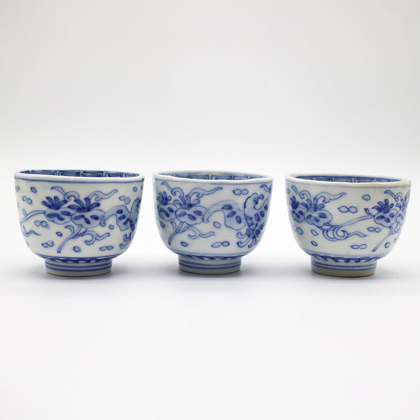 ANTIQUES Small Cup 55C