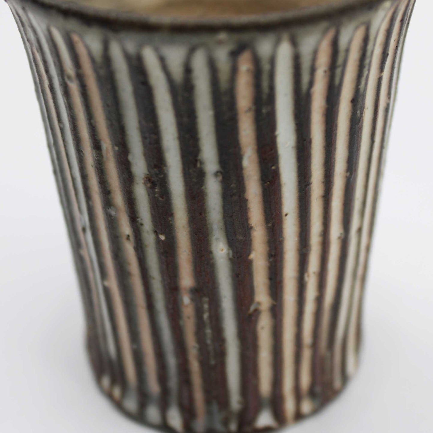 Kohiki Faceted Tall Yunomi 57A_Michikazu Sakai