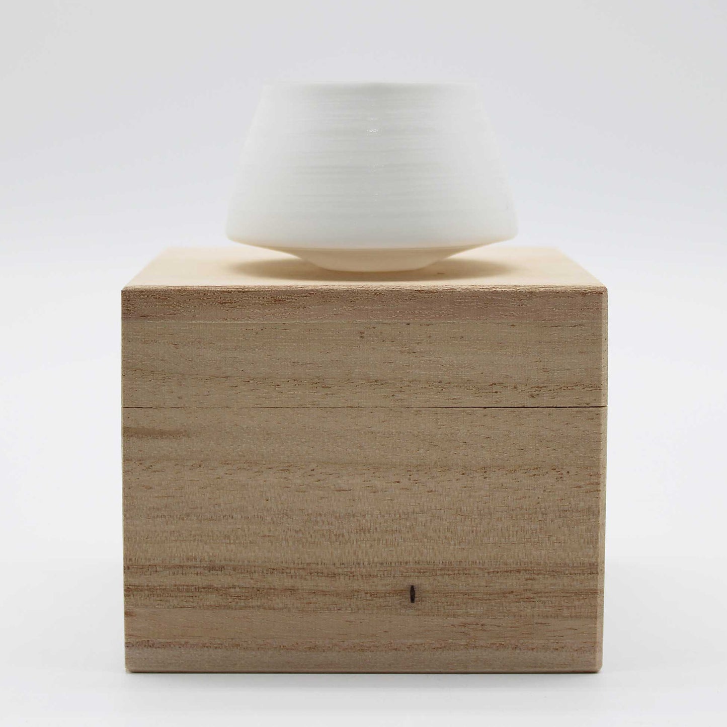 Eggshell Sake Cup Fuji