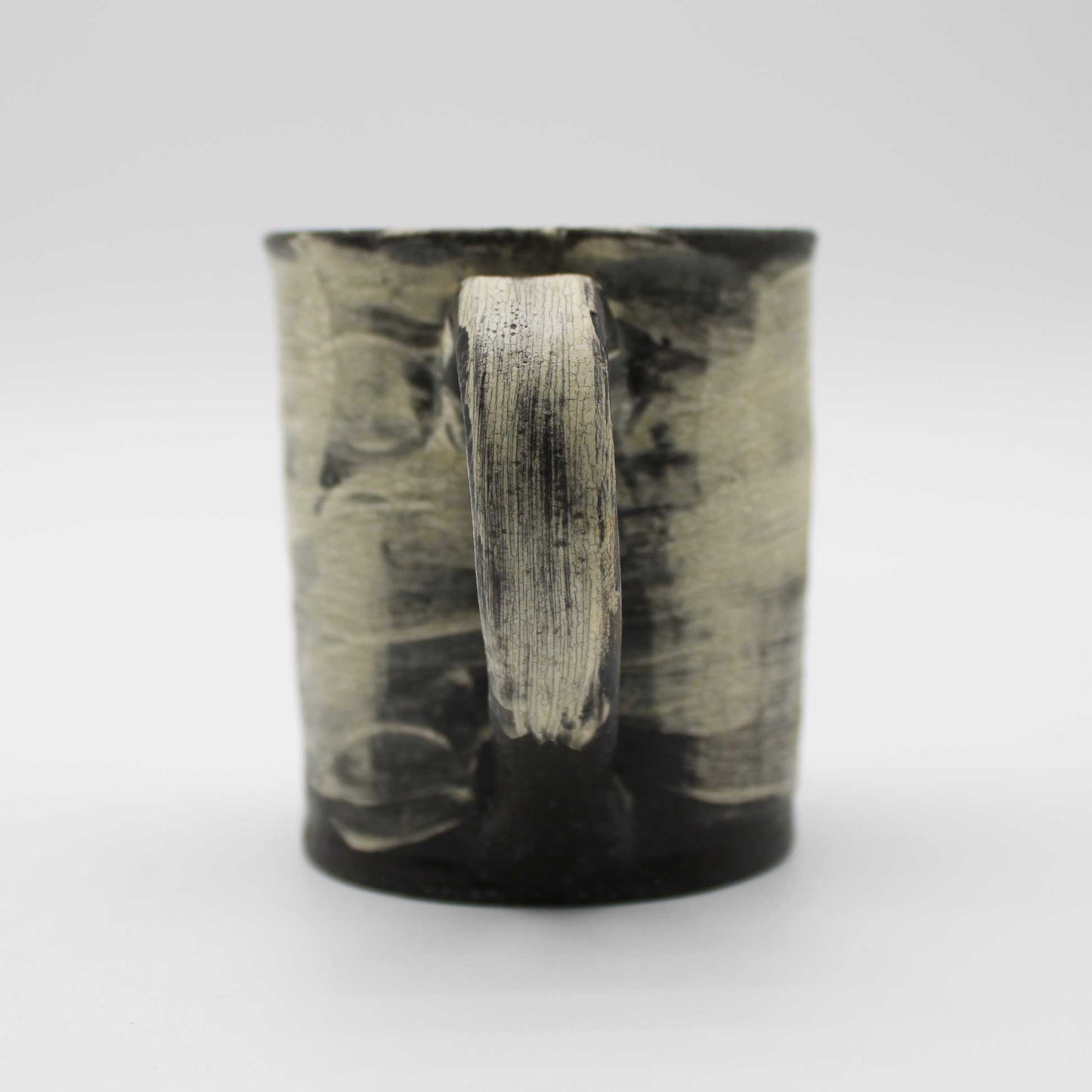 Black brush mark slip mug 57A_Atsushi Ogata