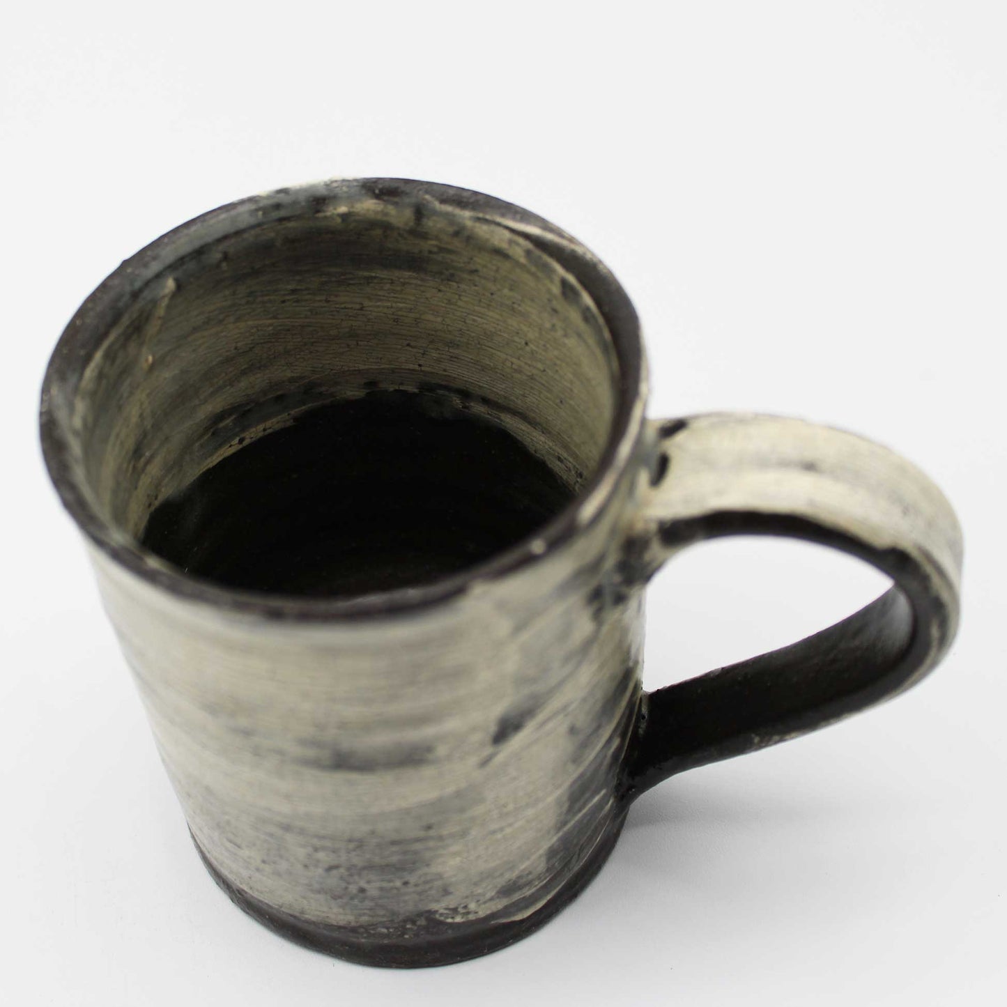 Black brush mark slip mug 57A_Atsushi Ogata