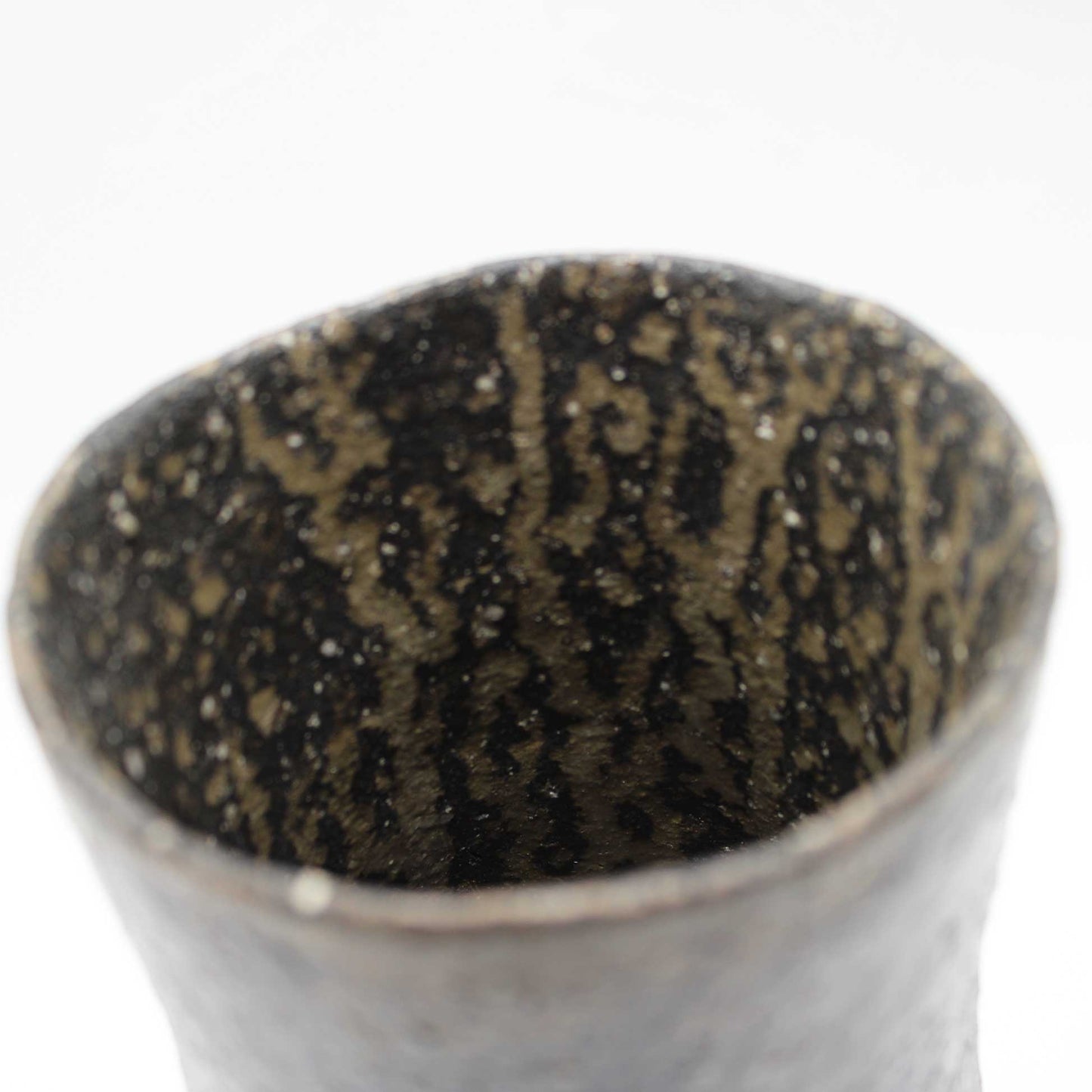 Handbuilt Cylindrical Flower Vessel_Souji Tsurumi