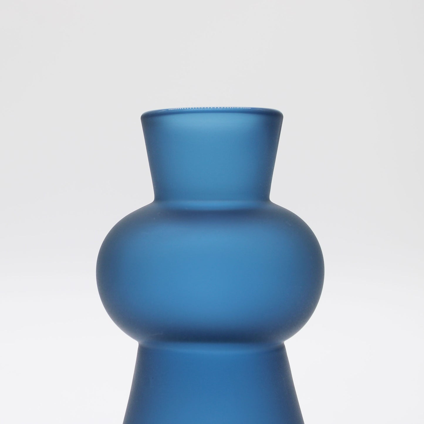 Frost vase Kofun Navy