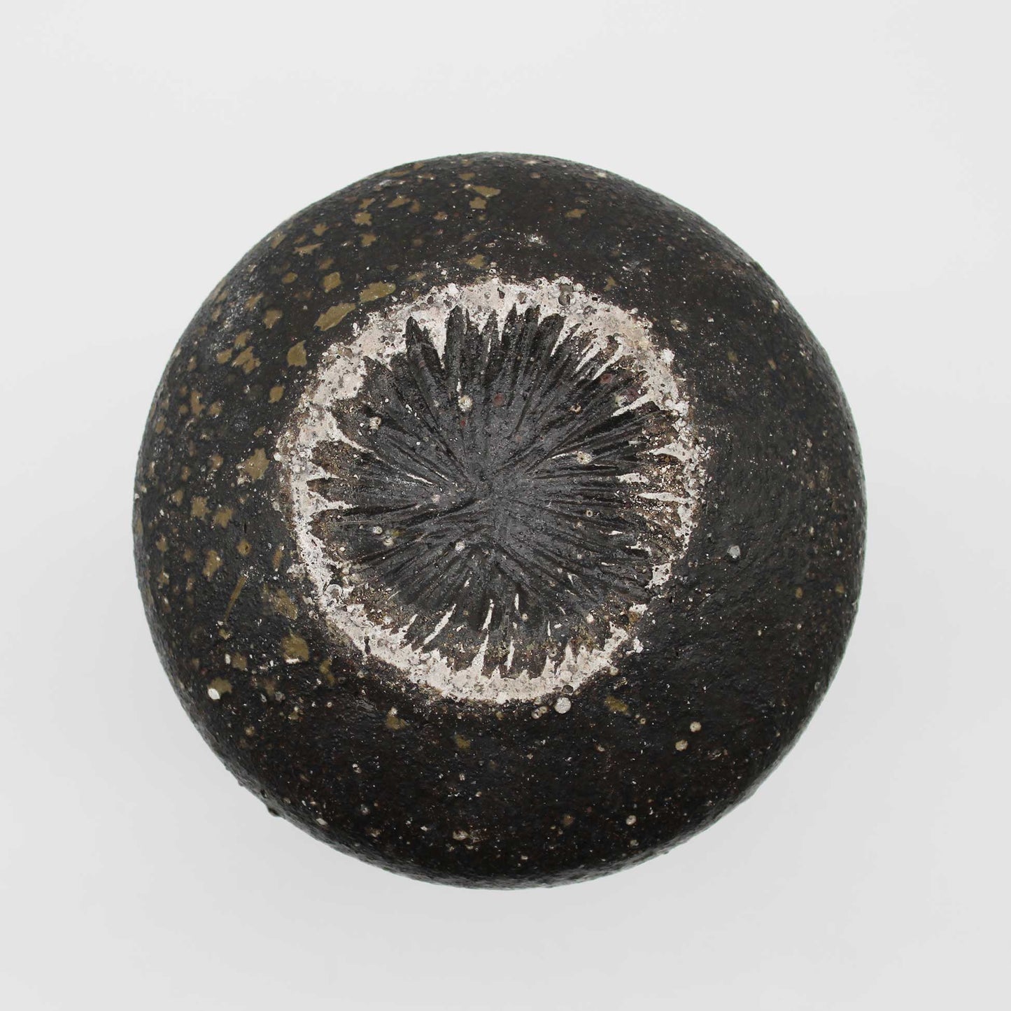 Handbuilt Cylindrical Flower Vessel_Souji Tsurumi