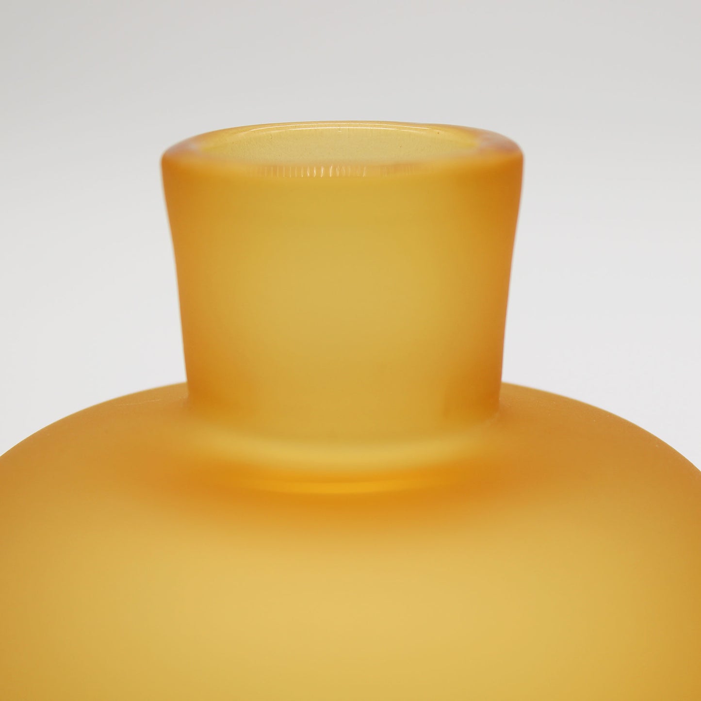 Frost vase Hill Amber