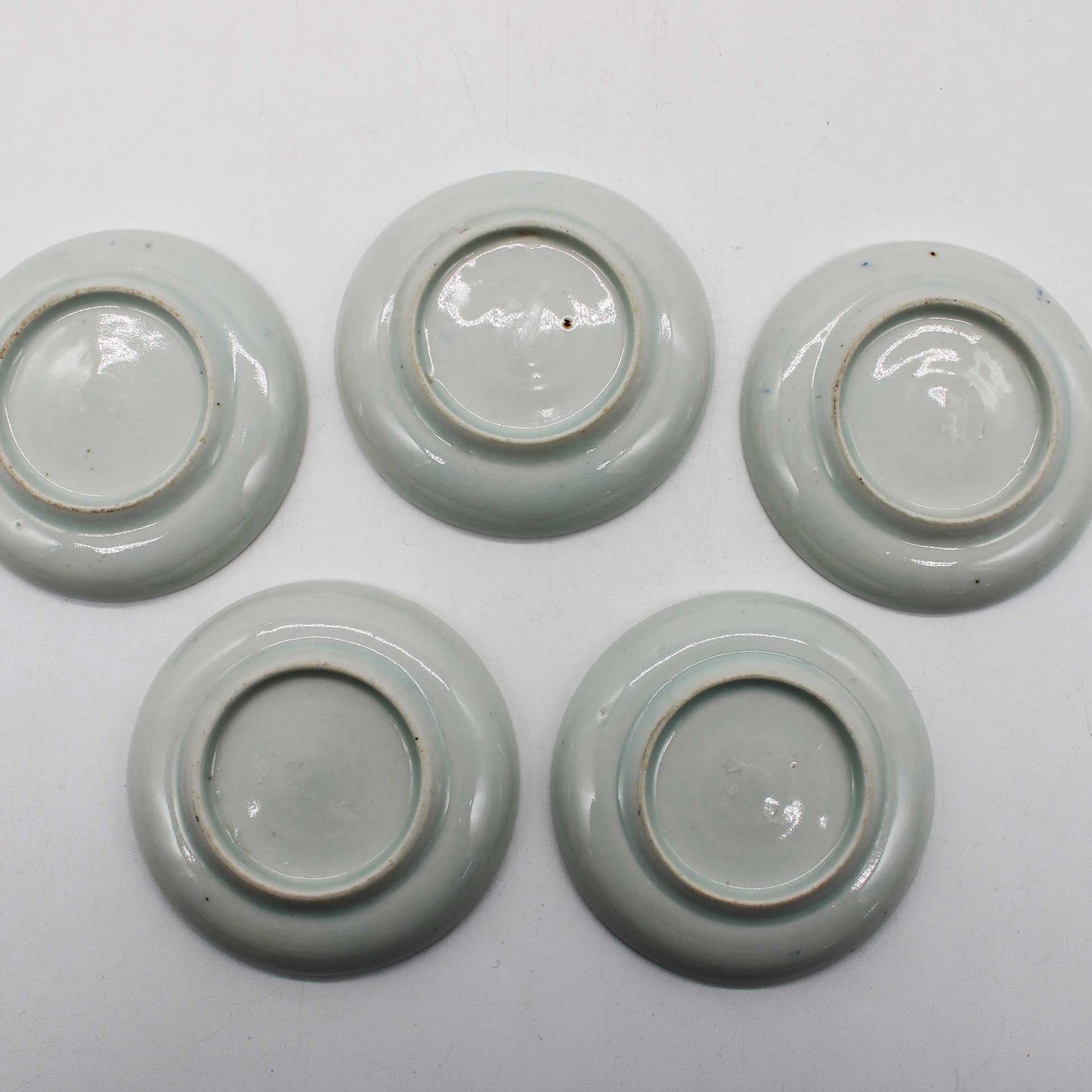 ANTIQUES Small plate M_512