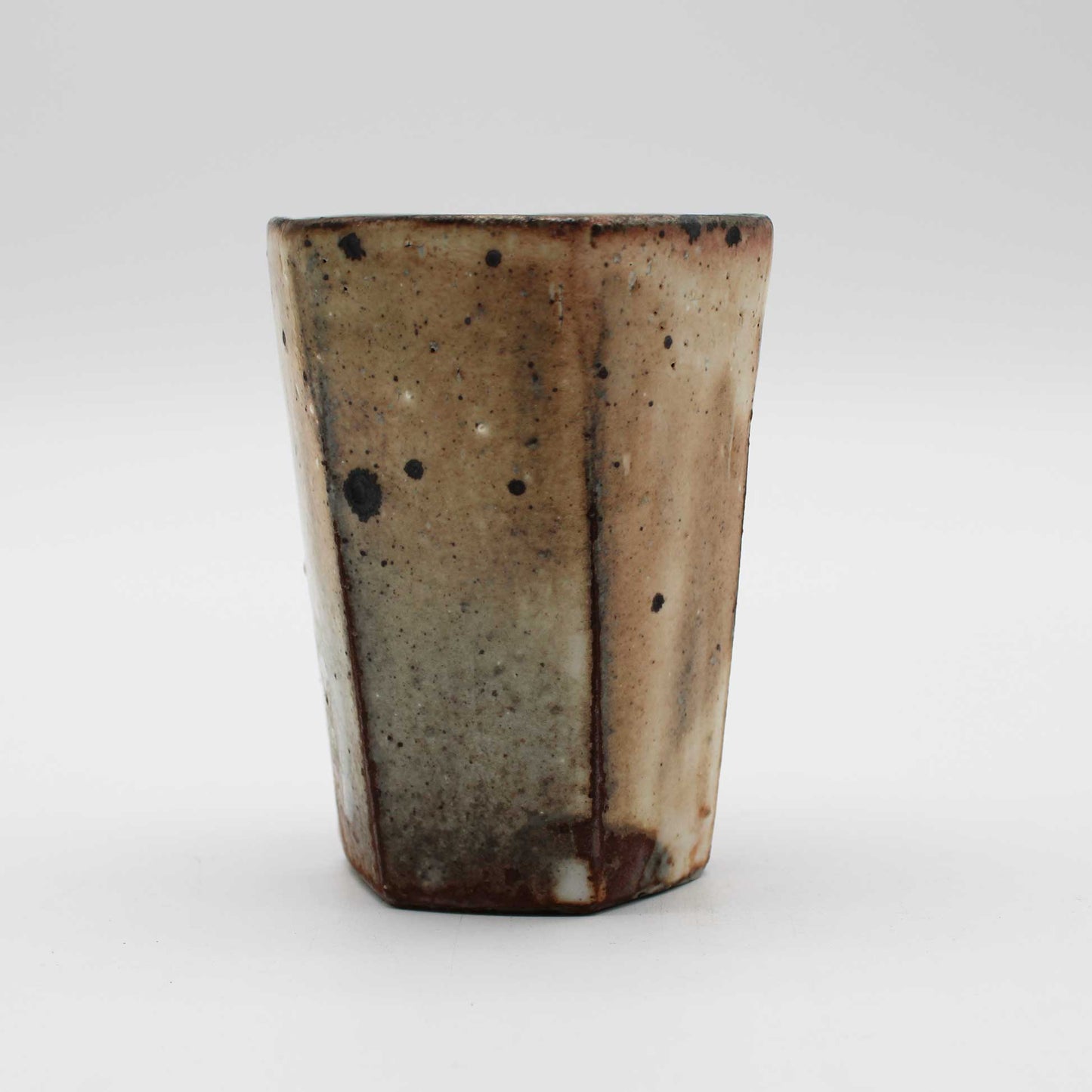 Kohiki Hexagonal Yunomi 57A_Michikazu Sakai