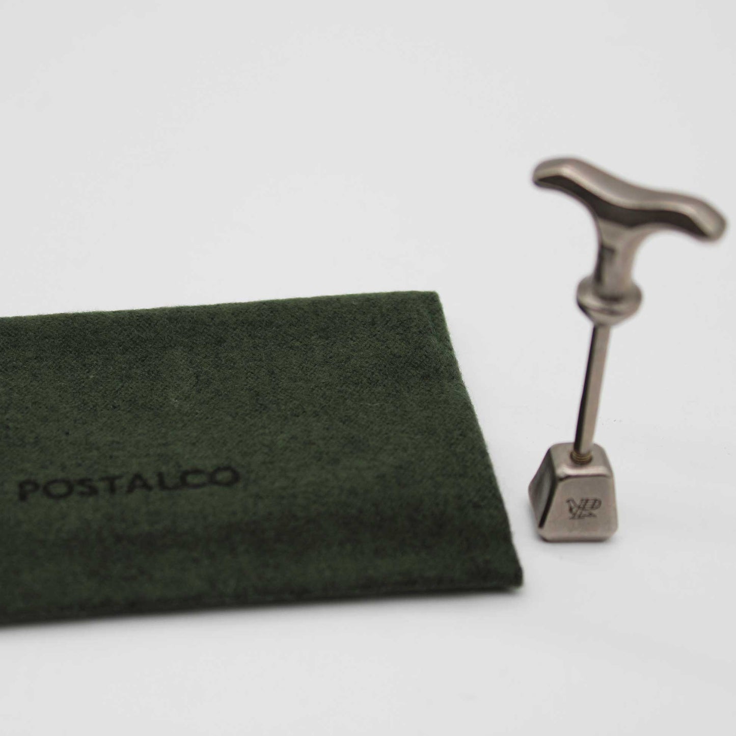 Lift Totem Key Holder Silver