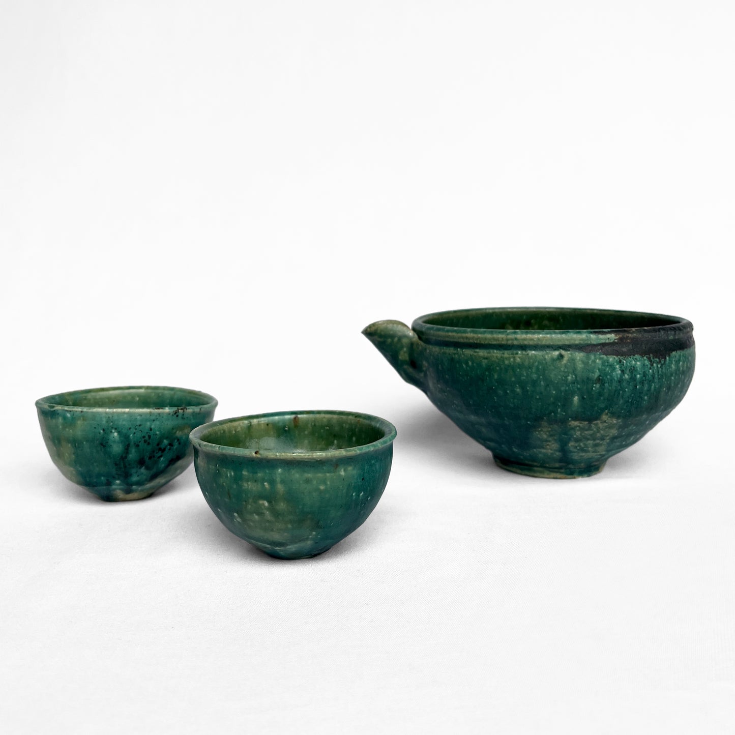 Michikazu Sakai21 Oribe glazed sake cup
