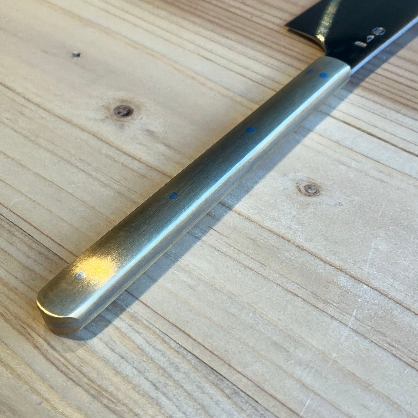 Cheese knife