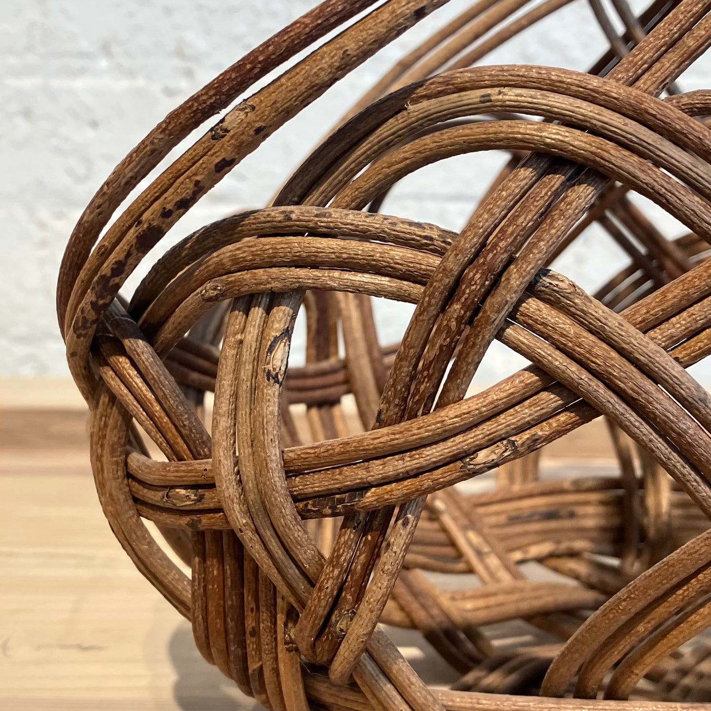 Moe Watanabe Basket