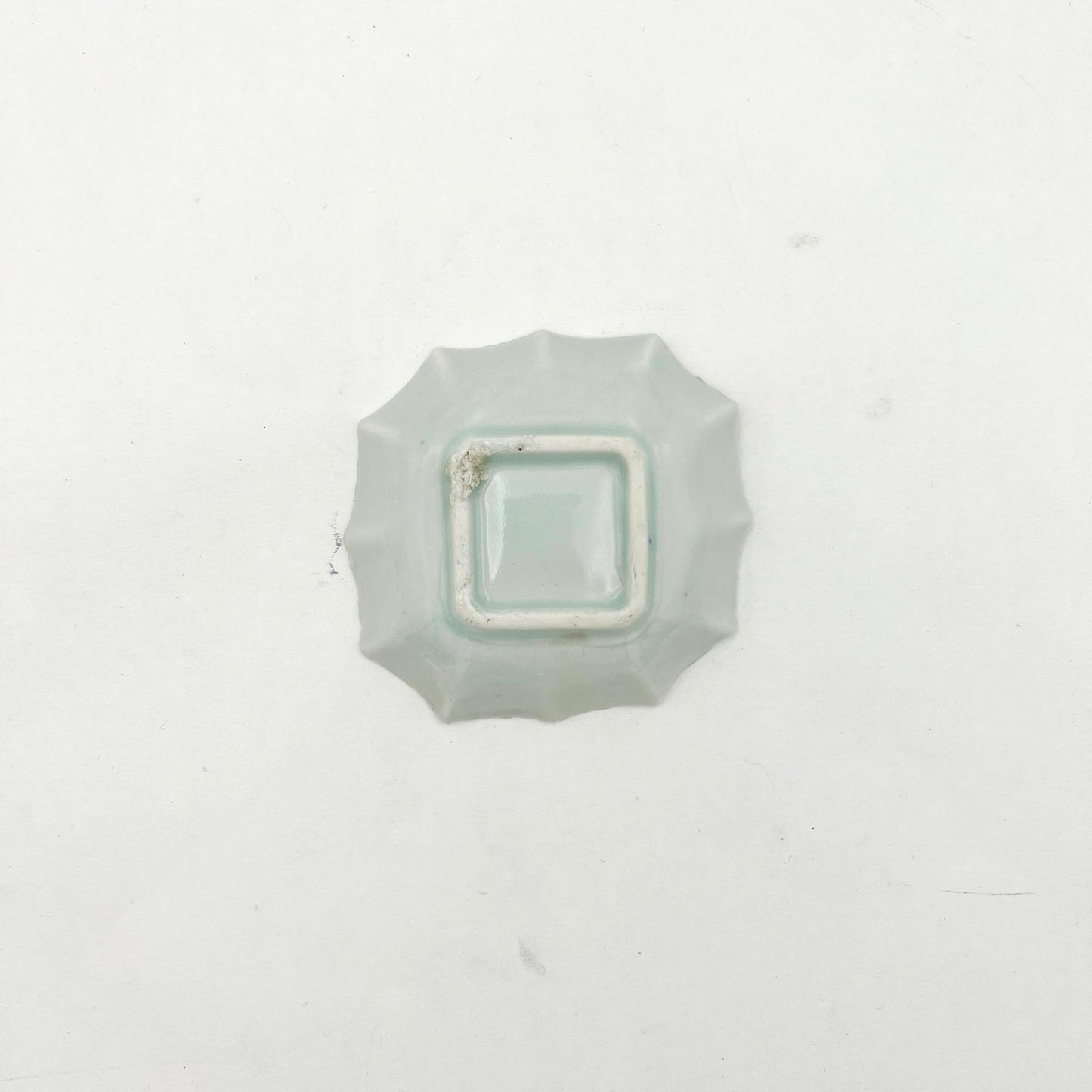 Japanese antique BW Irregular Small Plate