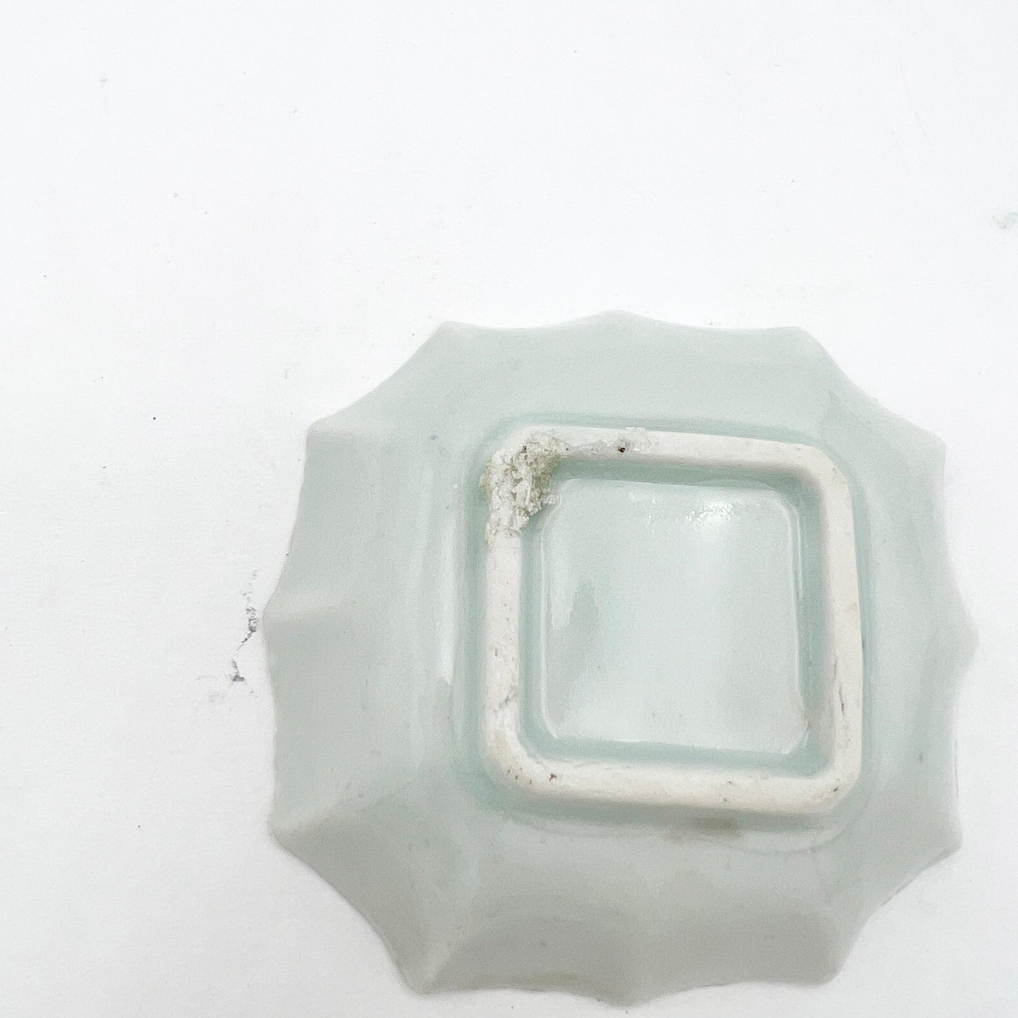 Japanese antique BW Irregular Small Plate