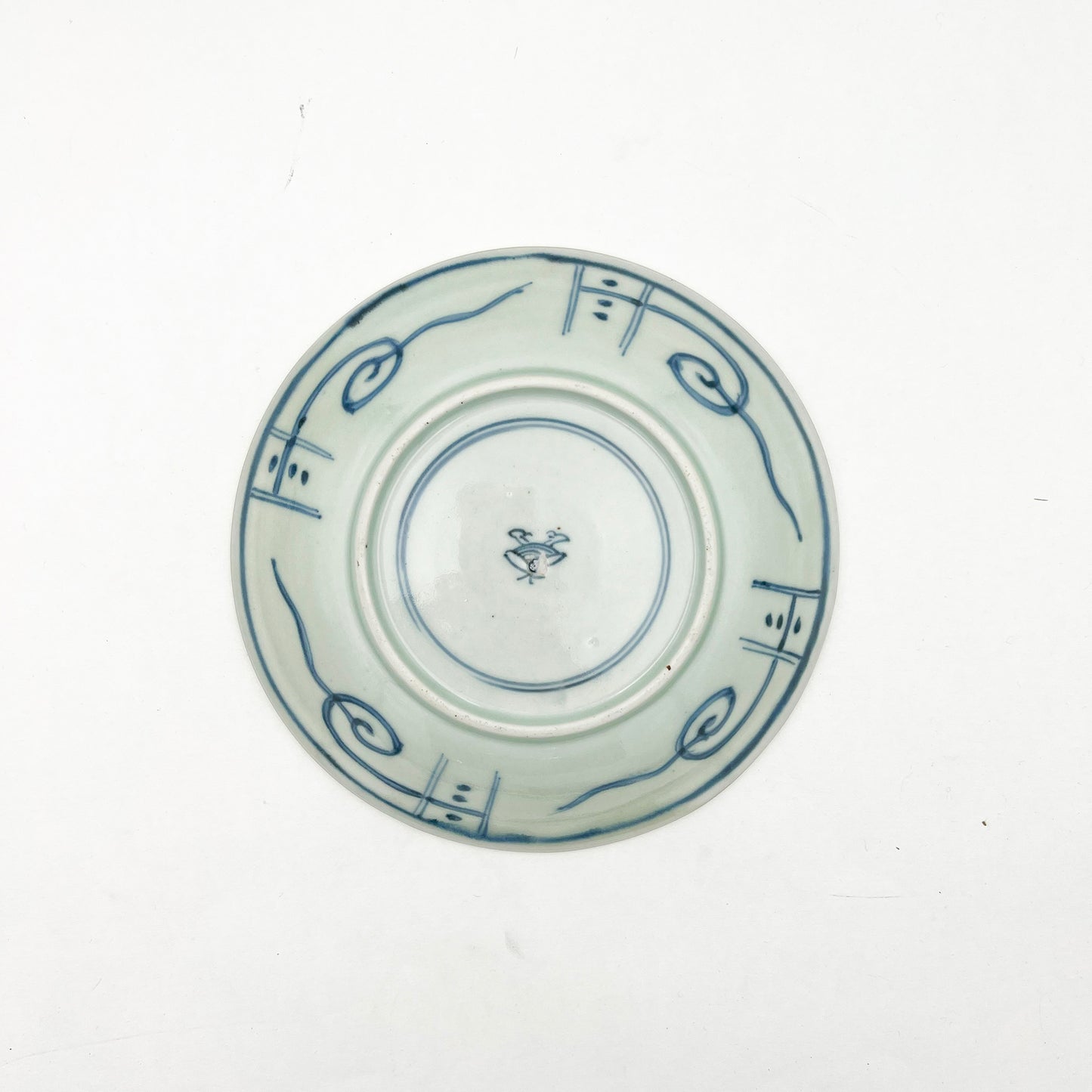 Japanese antique BW 7.14inch Plate