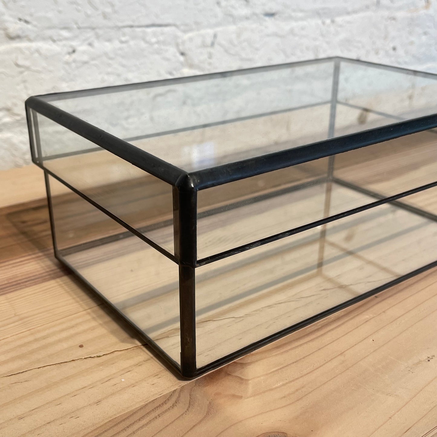GLASS BOX-S