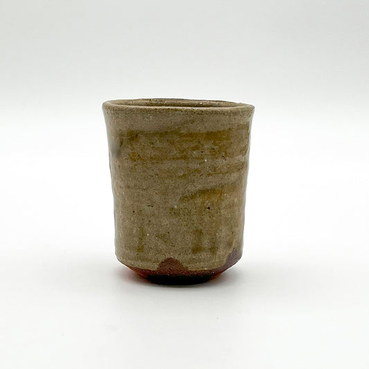 Ash Glazed Tall Teacup_Ryutaro Yamada