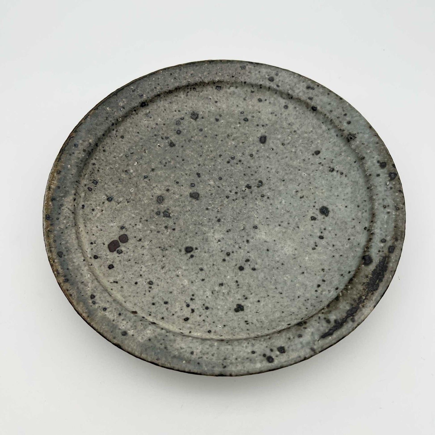 PLATE White Glaze Rimmed Plate (L) A28