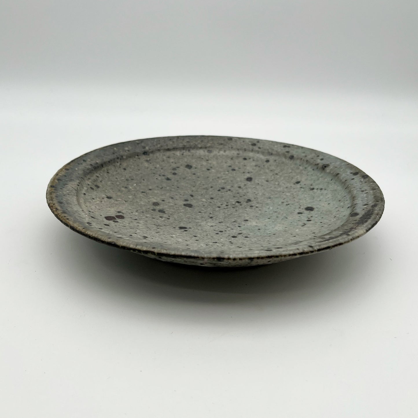 PLATE White Glaze Rimmed Plate (L) A28