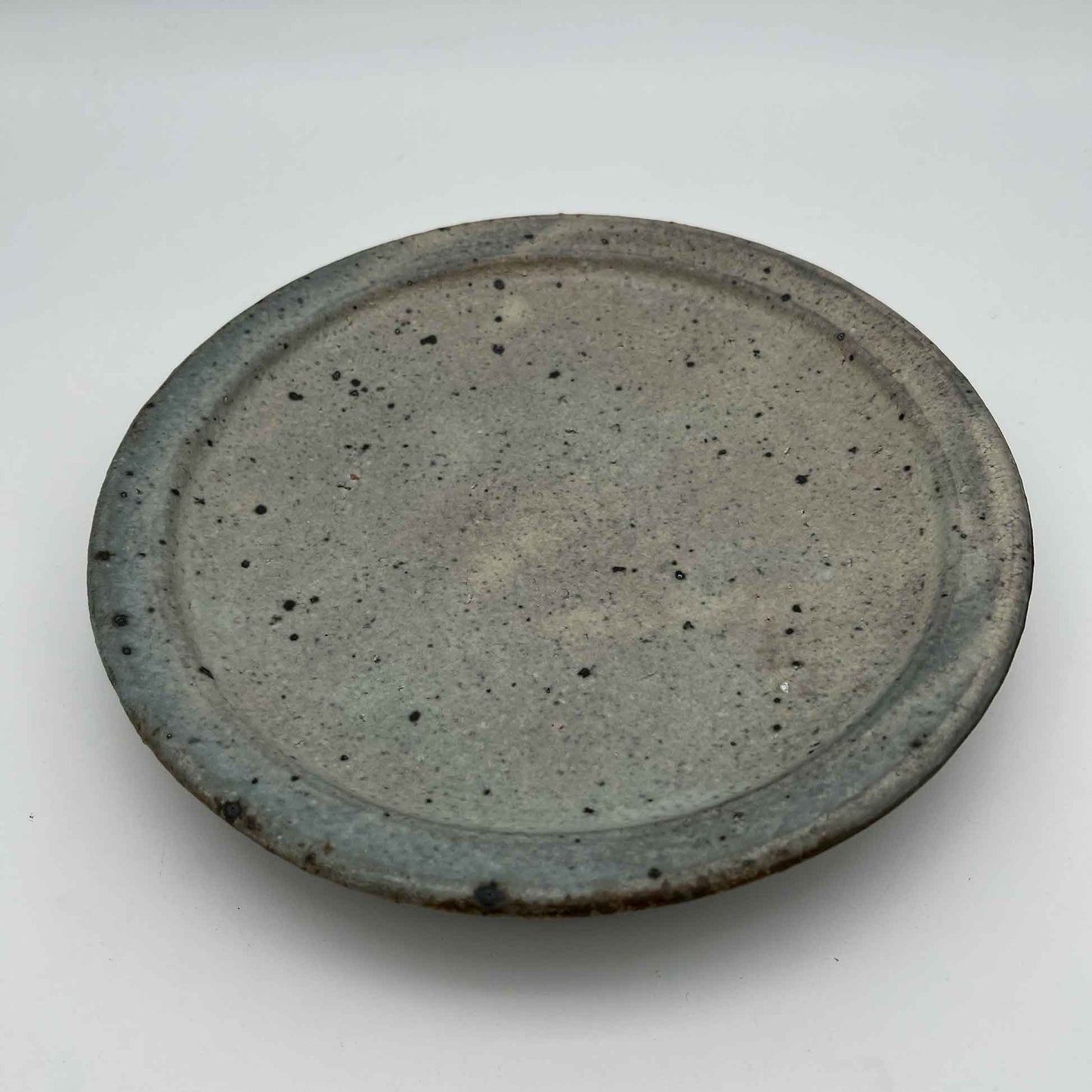 PLATE White Glaze Rimmed Plate (L) A28
